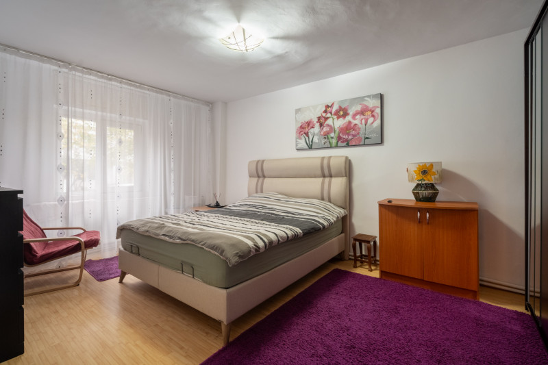 Apartament ideal pentru spatiu comercial