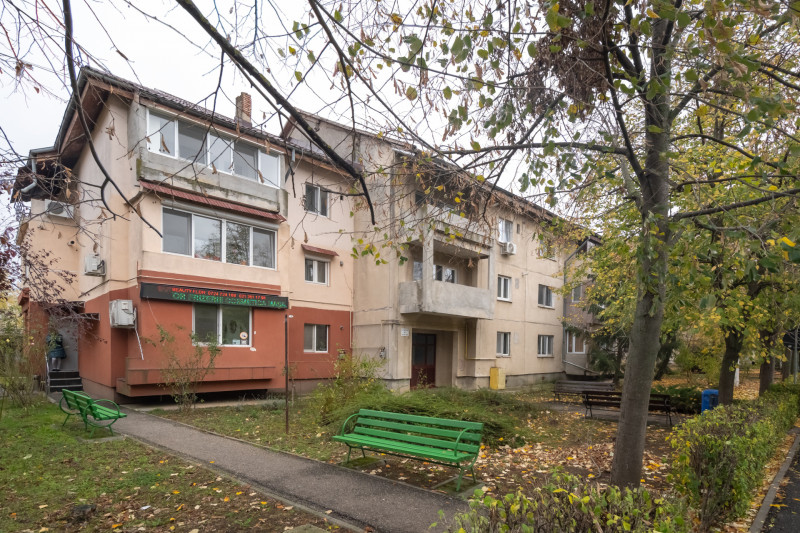 Apartament ideal pentru spatiu comercial