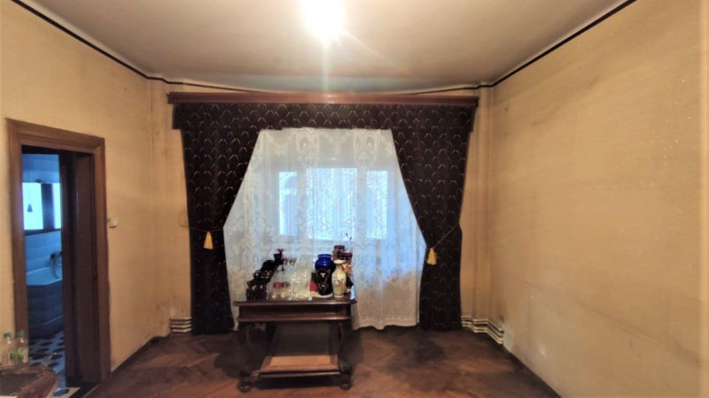 Vânzare apartament 4 camere, în bloc-vilă, Icoanei-Piața Spaniei