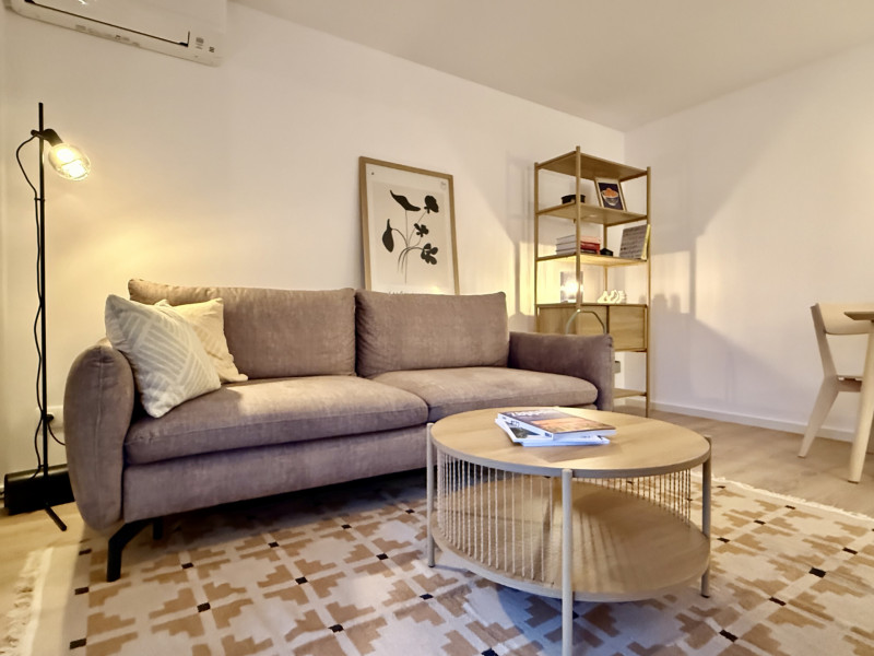 Prima inchiriere 2 camere bloc nou Lacul Tei