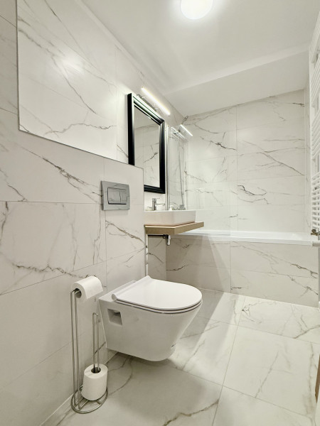 Prima inchiriere 2 camere bloc nou Lacul Tei