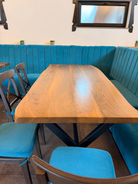 Vanzare - investitie la cheie - pensiune Voronet 8 camere 2023 - totul nou!