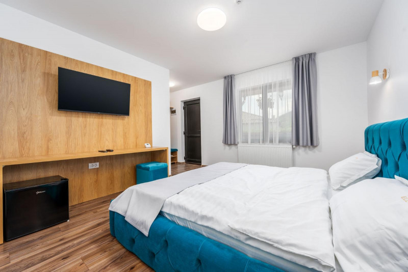 Vanzare - investitie la cheie - pensiune Voronet 8 camere 2023 - totul nou!