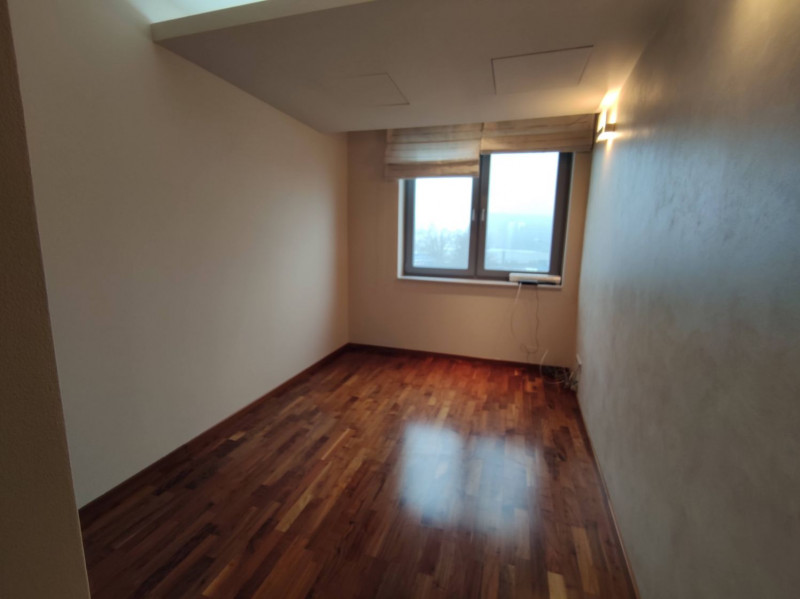 Inchiriere apartament 4 camere Erou Iancu Nicolae Baneasa