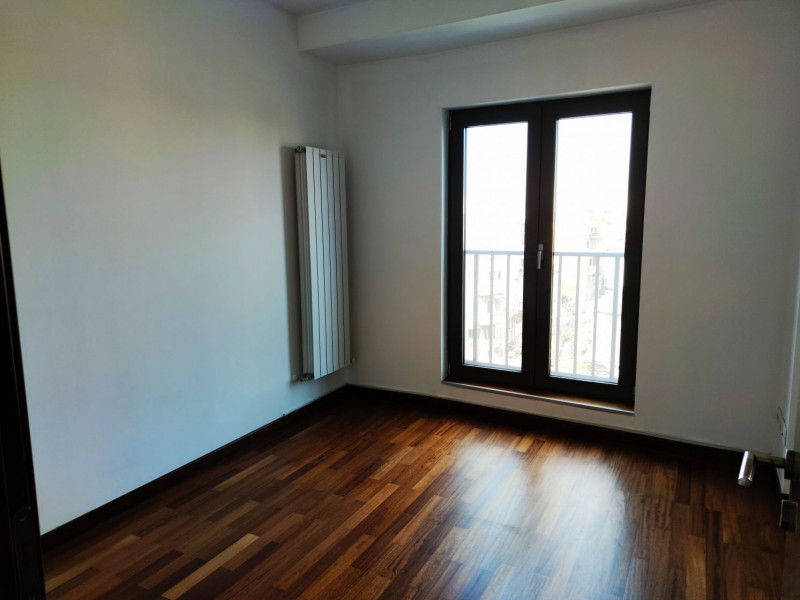 Inchiriere apartament 4 camere Evocasa Selecta