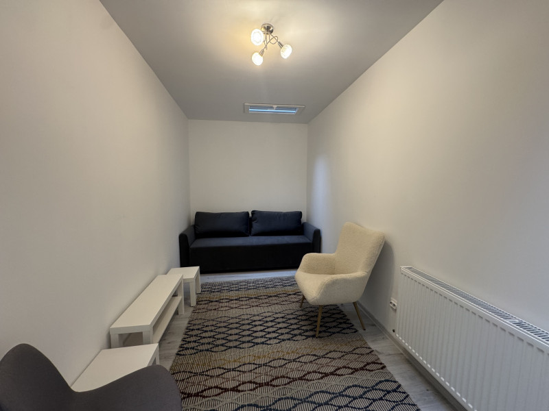 Garsoniera de pe strada Visinilor