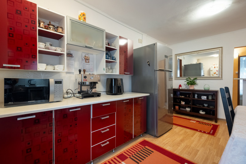 Apartament 4 camere, ultracentral Otopeni