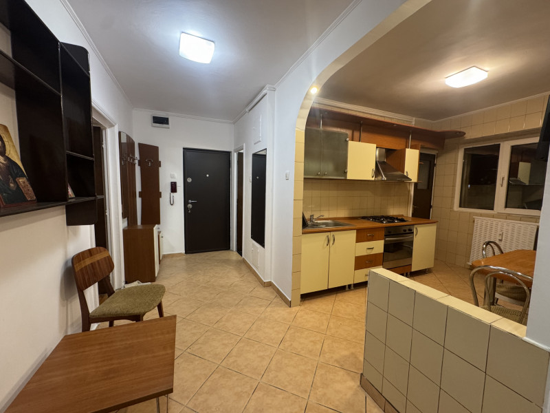 Apartament 3 camere Vatra Luminoasa