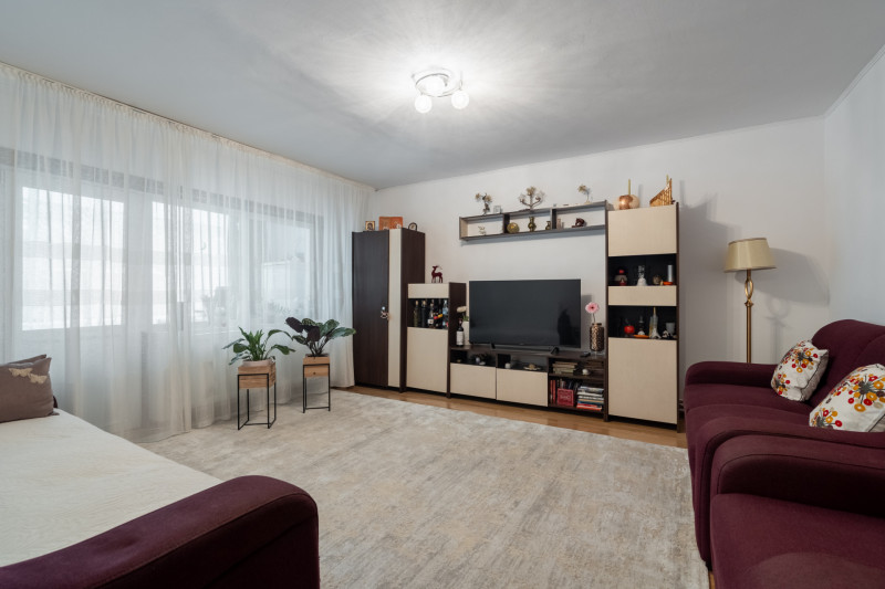 Apartament 4 camere, ultracentral Otopeni