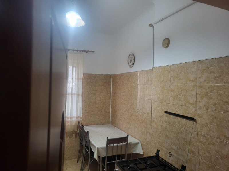 Apartament 5 camere Moșilor - Corbeni