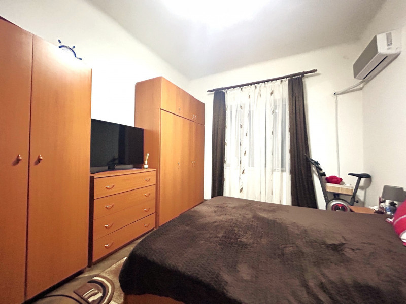 Apartament 5 camere Moșilor - Corbeni