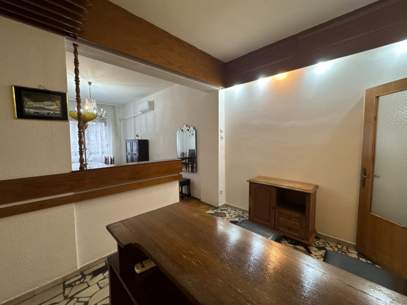 Vânzare apartament 3 camere Eminescu