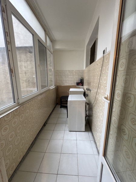Vânzare apartament 3 camere Eminescu