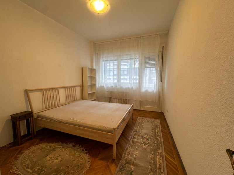 Vânzare apartament 3 camere Eminescu