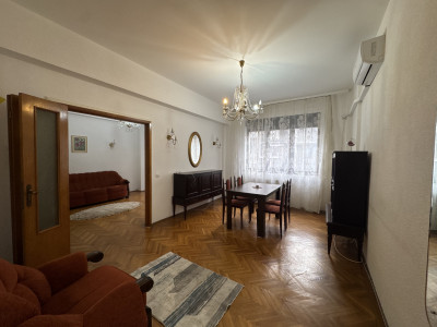 Vânzare apartament 3 camere Eminescu