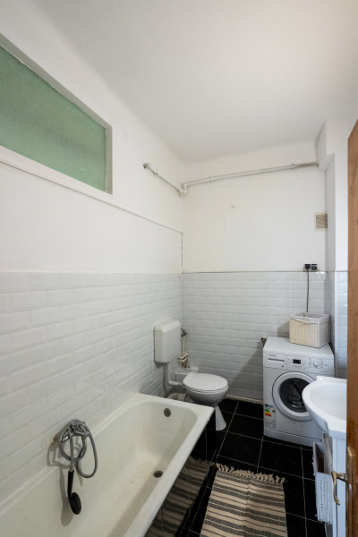 Vânzare garsonieră Dr. Felix