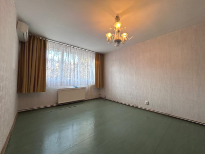 VAND 3 CAM, PARTER, ALEEA FETEȘTI, ZONA OZANA