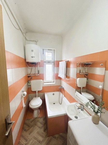 VAND MANSARDA CINEFILULUI