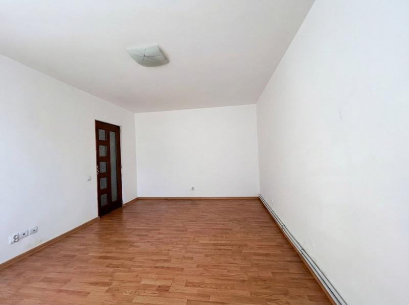 VANZARE 3 CAM, JEAN STERIADI, PARTER, DECOMANDAT