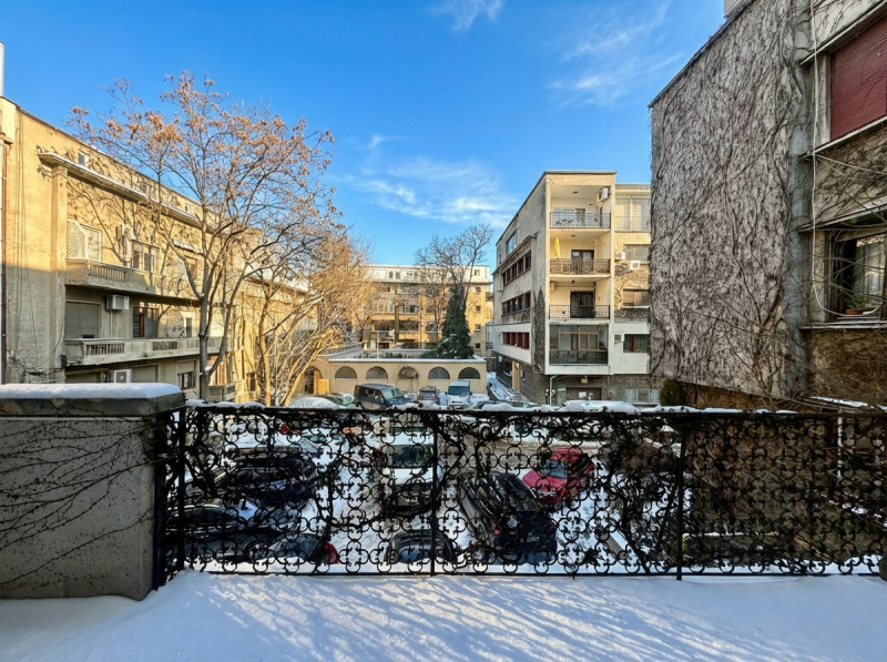 Vila mediteraneană la Grădina Icoanei