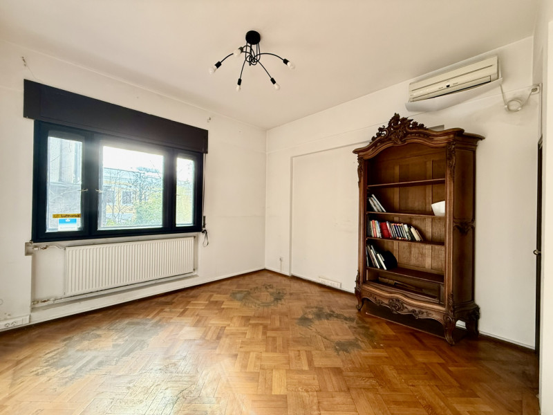 Vila mediteraneană la Grădina Icoanei