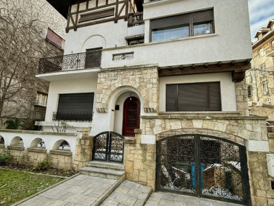 Vila mediteraneană la Grădina Icoanei