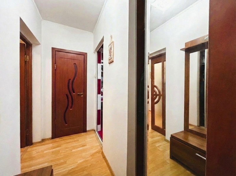 VANZARE 3 CAM, SOS PANTELIMON 311