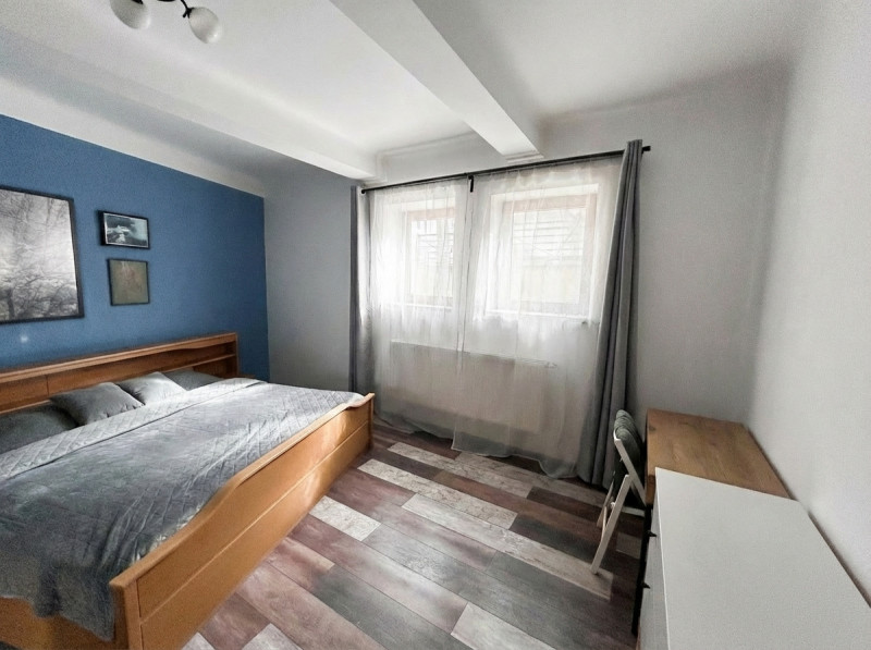 VAND TREI CAMERE, DECOMANDAT, MUNCII-CALARASILOR 