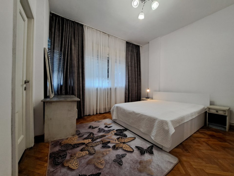 4-ROOM APART IN THE CENTRAL AREA OF THE CITY/APART 4 CAMERE ARMENEASCA