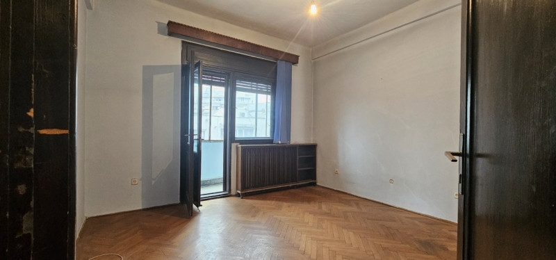 Un apartament plin de emoție in imobil istoric