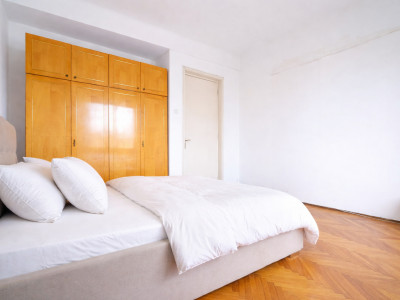 Bd. Carol I Apartament elegant cu proporții generoase și potențial de redefinire