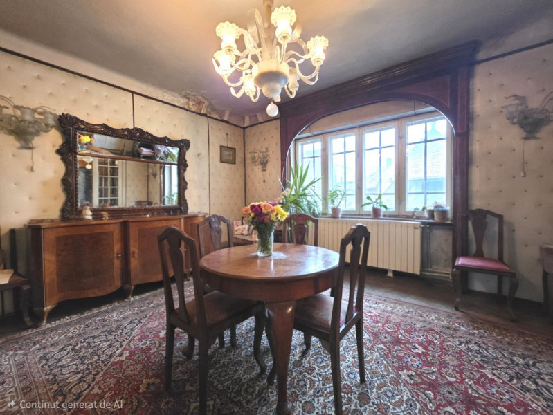 Apartament in Vila, 5 camere,  Alexandru Philippide 4, de renovat