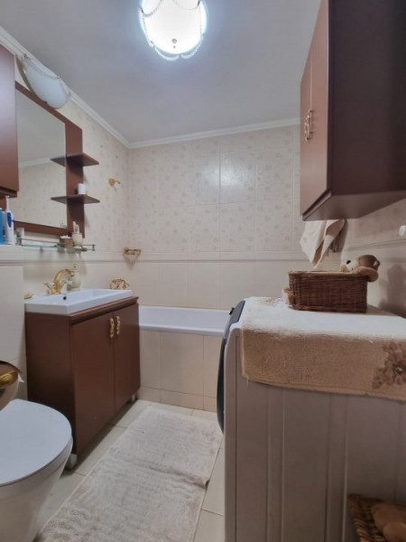 RARITATE // APARTAMENT 5 CAMERE UNIRII