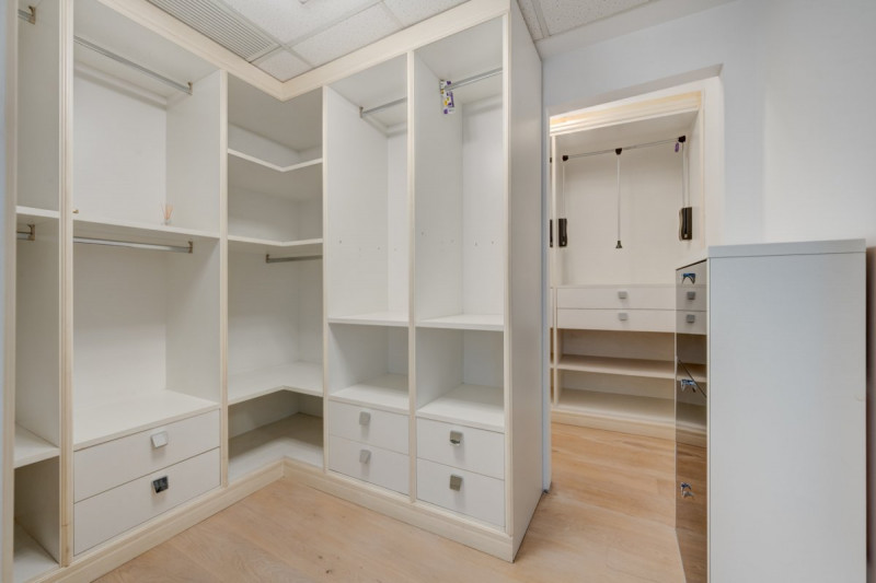 Penthouse | 181.35 MP | Piata Romana | Aurel Vlaicu