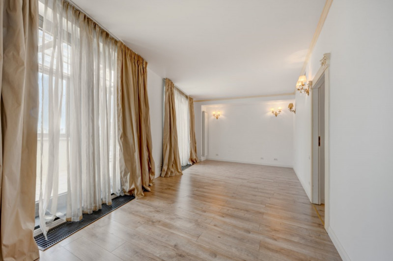 Penthouse | 181.35 MP | Piata Romana | Aurel Vlaicu
