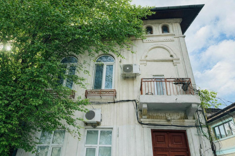 Apartament 2 camere în vilă | Ultracentral | Dacia – Toamnei 