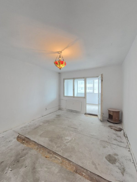 Apartament decomandat 2 camere, 60MP,  etaj 1, Calea Dorobanților!