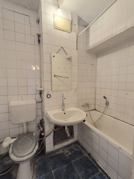 Apartament decomandat 2 camere, 60MP,  etaj 1, Calea Dorobanților!