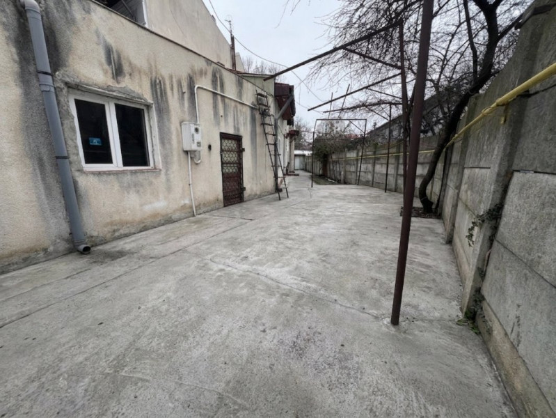 Grădină Botanica 306 mp teren 130 utili 6 camere 8 min metrou supraînălțare 