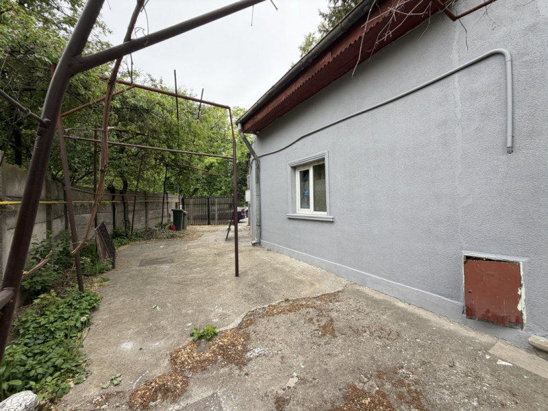 Grădină Botanica 306 mp teren 130 utili 6 camere 8 min metrou supraînălțare 