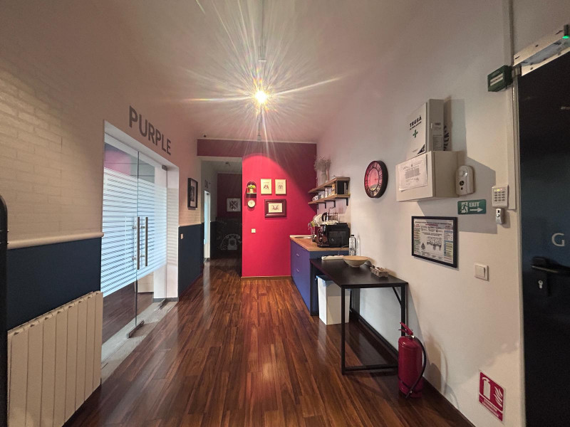 Unele birouri se ocupa. Altele devin povesti. 250 €/persoana/luna, tot inclus.