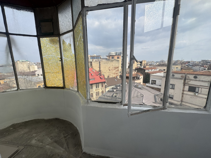 Birou cu view, în inima orasului