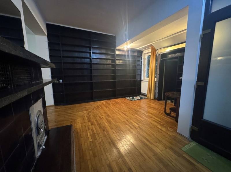 Apartament boem pe o intrare linistita