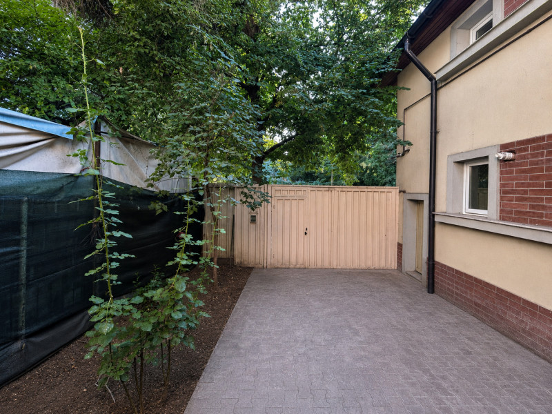 O casa cu „radacini”, pe strada unui voievod enigmatic– Tugomir Voievod nr. 11