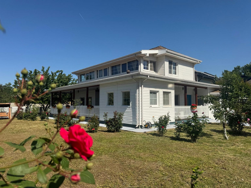 Vilă clasa A, între lac și pădure | Pantelimon