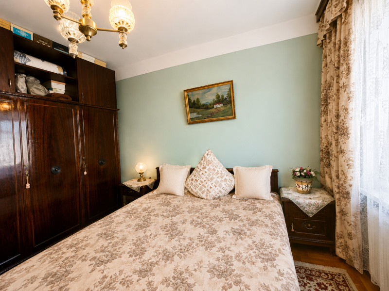Un apartament care asteapta sa fie redesenat, C-tin Titel Petrescu, 7