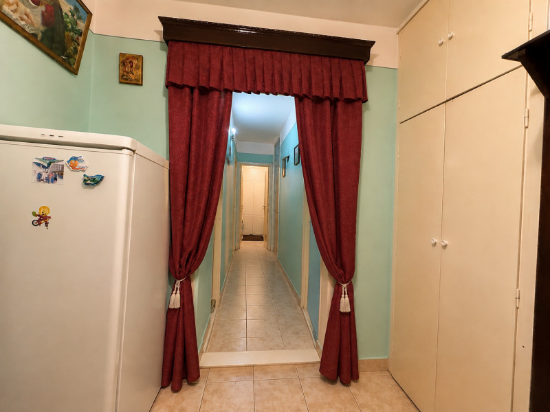 Un apartament care asteapta sa fie redesenat, C-tin Titel Petrescu, 7