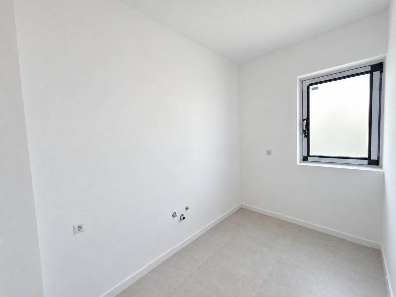 Vila individuala cu 4 camere si teren de 400 mp – Domnesti, zona Teghes