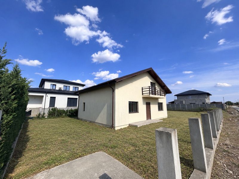 Vila individuala cu 4 camere si teren de 400 mp – Domnesti, zona Teghes