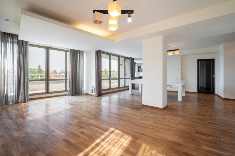 5 camere 185 MPU | Amfiteatru - Iancu Nicolae | 2 locuri parcare